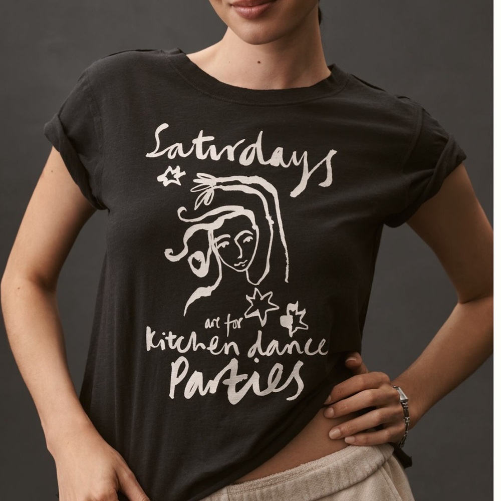 Anthro Olivia Sewell Graphic Tee Sundays are for kitchen dance parties  Size S